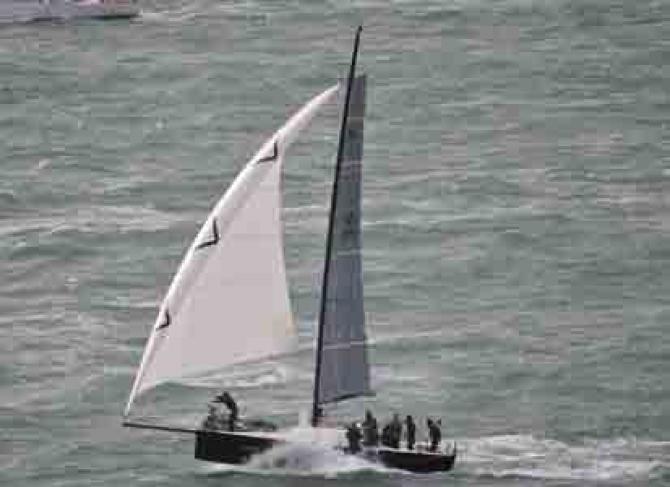 New Elliott 35ss Smashes Coastal Classic record 